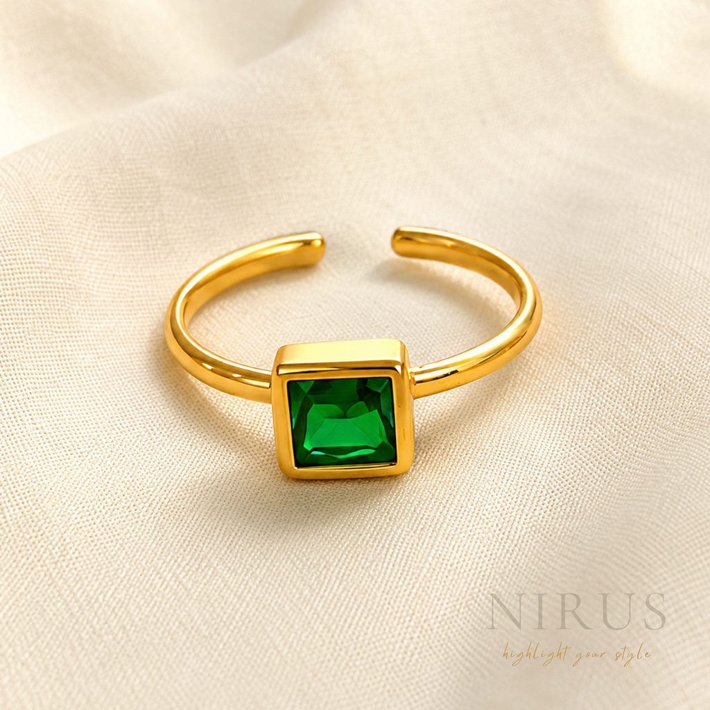 Bloom Stone Ring