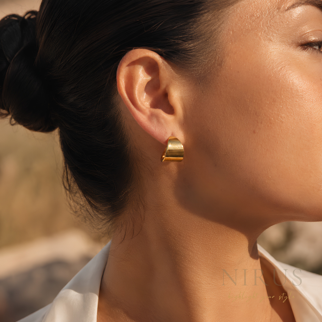 Luna Hoop Studs